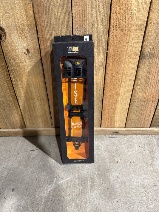 Tight Spot Rise 5 arrow quiver