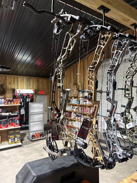 Hoyt AX2 29